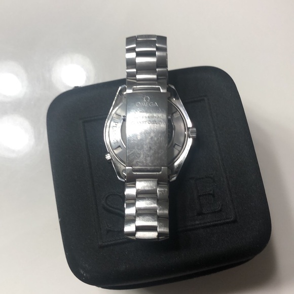 OMEGA Planet Ocean Men's Black Watch Orange Bezel - Picture 5 of 5